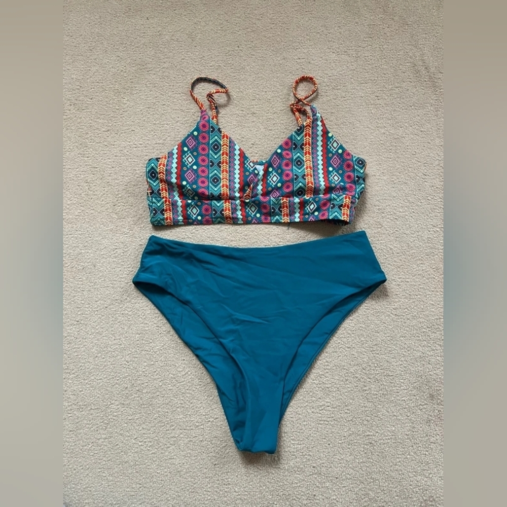 SHEIN Multicolor Tribal Bikini Set